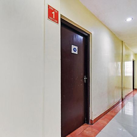 Flagship Hotel Eden Calcutta Exterior foto