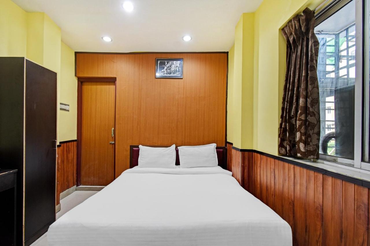 Flagship Hotel Eden Calcutta Exterior foto